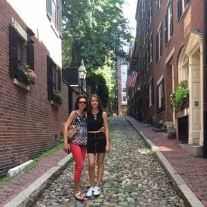 Meet your Posher, Maria